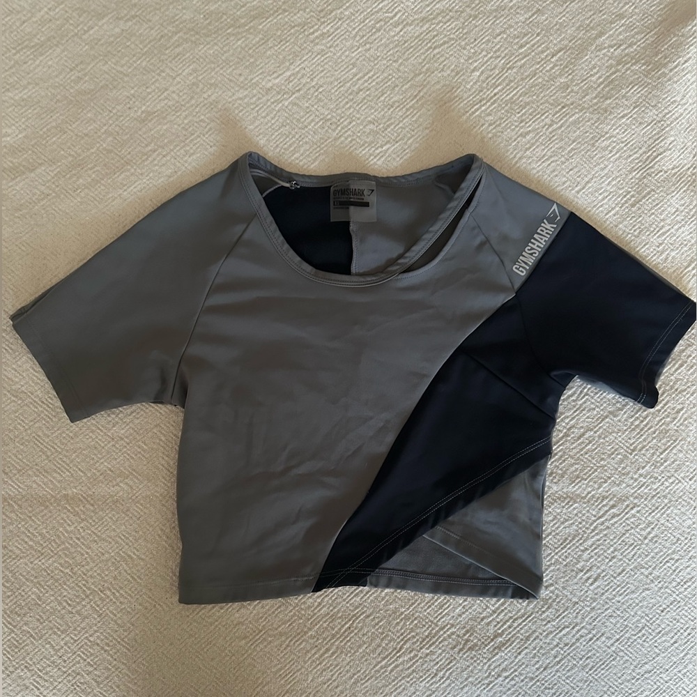 Gymshark crop top in a size XS